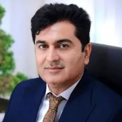 مصاحبه با موحدی، بنیان‌گذار  پلتفرم  ورا۷۲۴