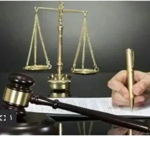 وکیل پایه یک دادگستری