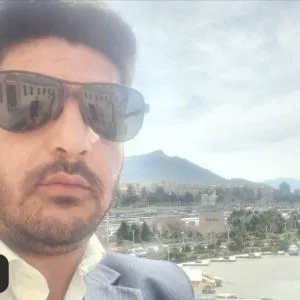 وکیل پایه یک دادگستری