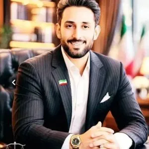 وکیل پایه یک دادگستری