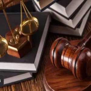 ارائه خدمات حقوقی و ثبتی