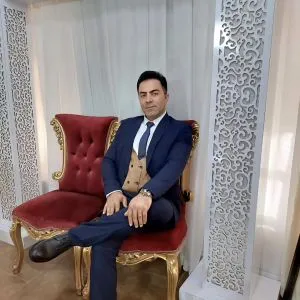 فرهاد فراحی